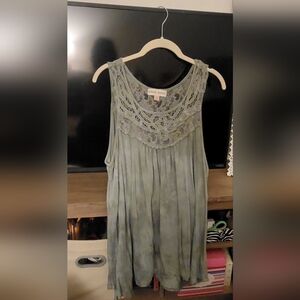 Knox Rose XL Light Greenish Tank Tunic